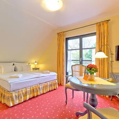 Отель Godewind 3*