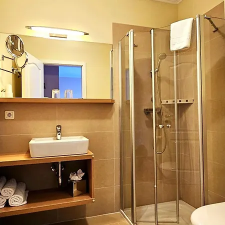 Hotel Godewind 3*